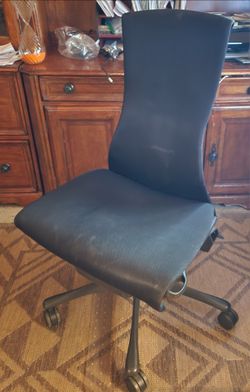 Herman Miller Embody Office Desk Gaming Chairs
