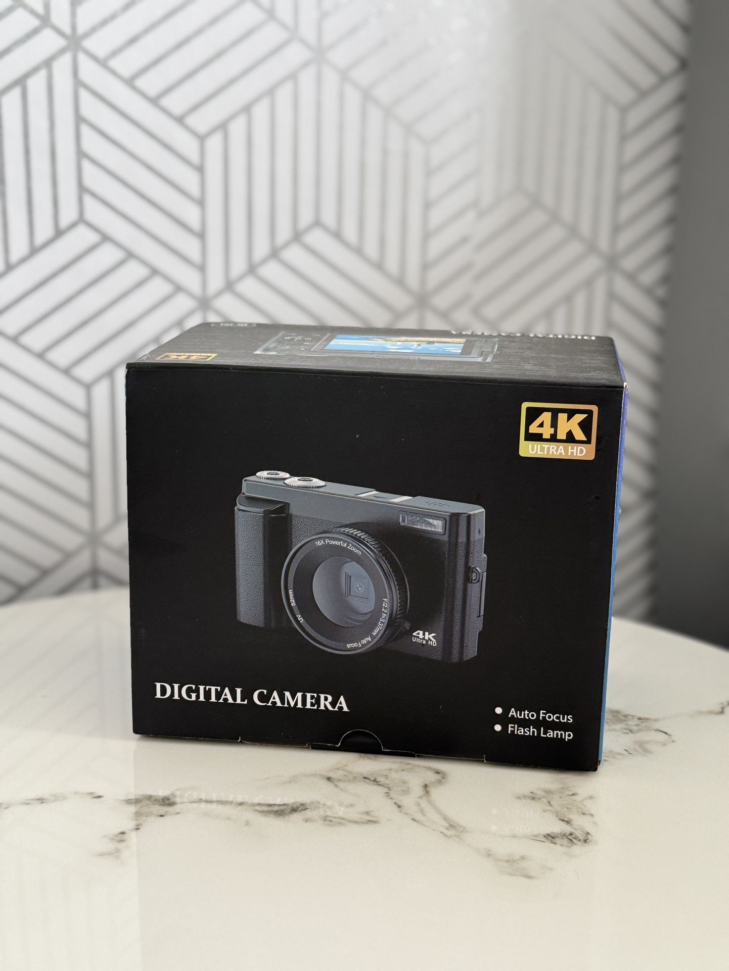 4K Ultra HD Digital Camera – Model DC101