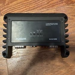 Fusion audio bass amp