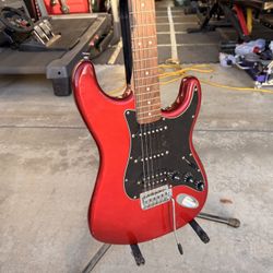 Fender Squier Strat Base Guitar With Amp 