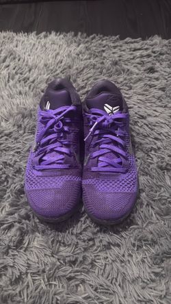 Kobe 9 moon walkers