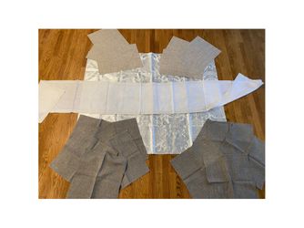 assorted table settings 1 silver & white cover 56x46-10 placemats- 1 runner & 6 extra placemats 