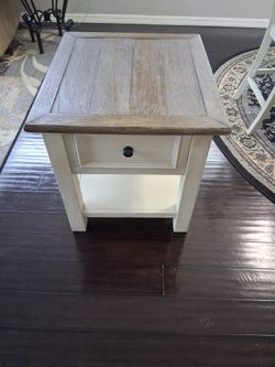 Ashley Bolanburg End Table  T637-3