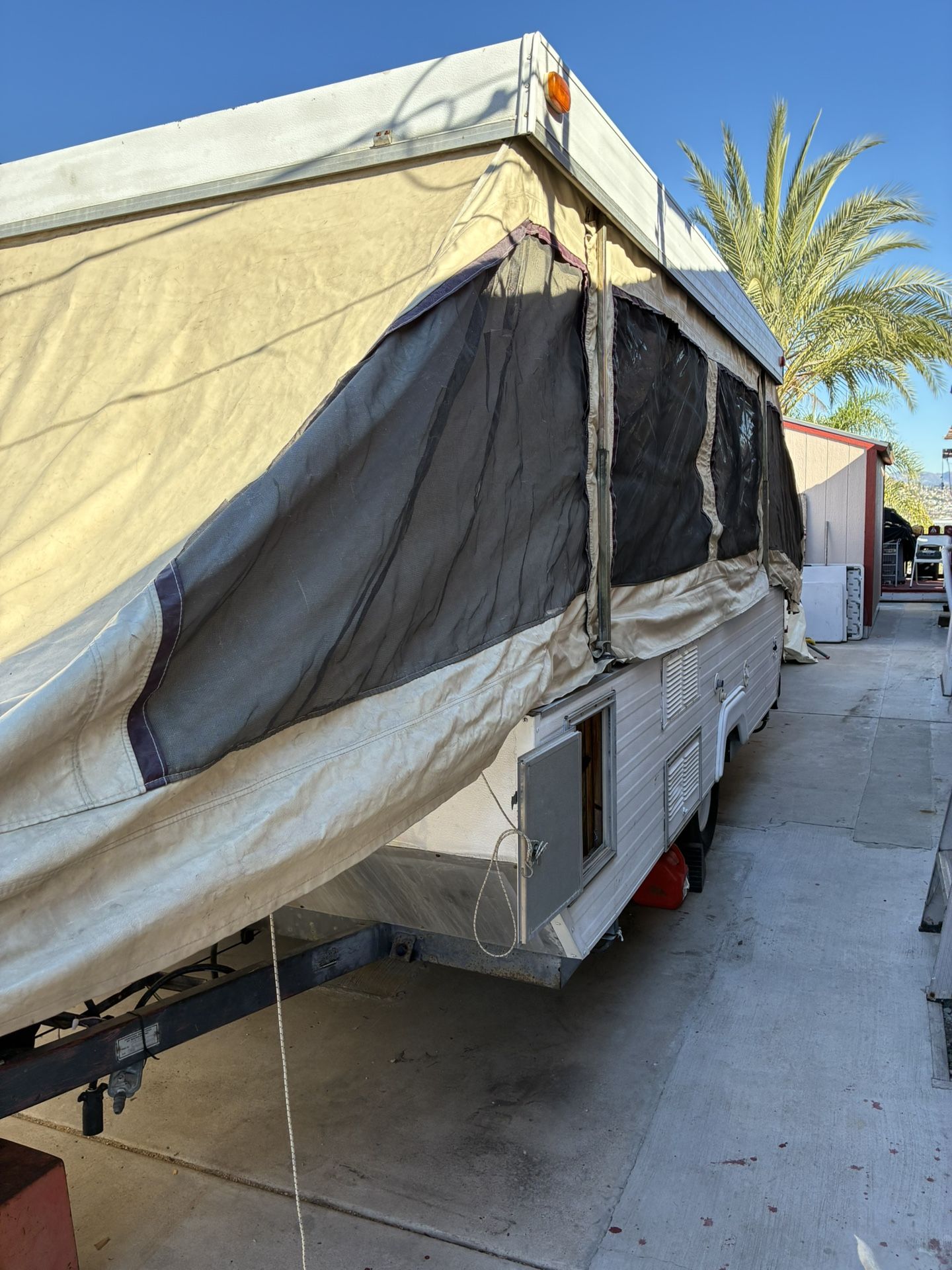1992 Pamino Pop Up Trailer