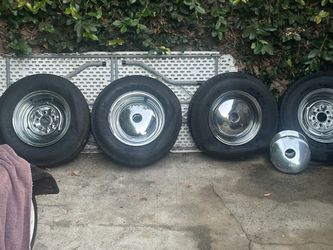 Trailer wheel and tires
