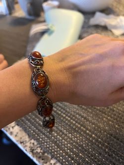 Amber stone earring &bracelet (set) and carnelian bracelet In addition