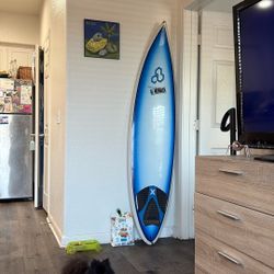 Al Merrick Surfboard 6”3 2 3/8 Flyer 