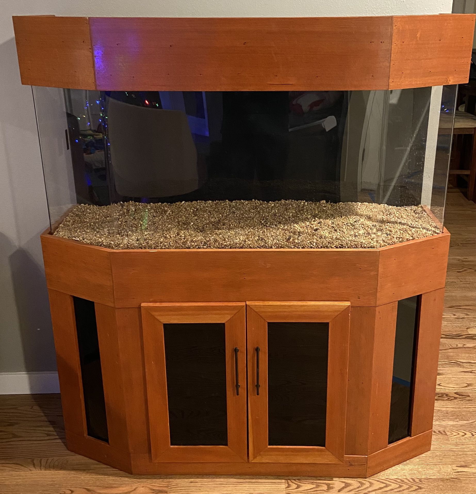 Acrylic Fish Tank (67 Gallon) & Custom Fish Tank Stand