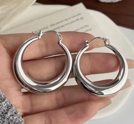Hoops Earrings 