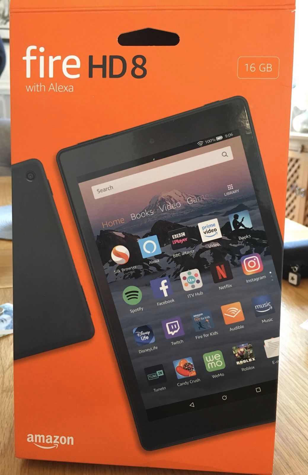 Brand New Kindle fire HD 8 with Alexa 16g