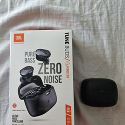 JBL Tune Buds True Wireless Earbuds