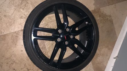 C7 OEM gloss black rims with tires