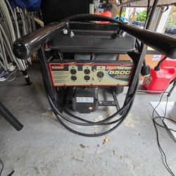 Coleman Powermate Premium Plus Portable Electric Generator 6875 max watts 120/240 volt