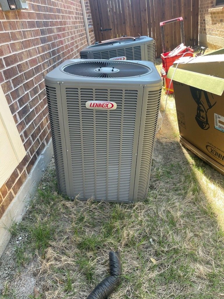 Lennox 3 1/2 Ton Cond & Furnace