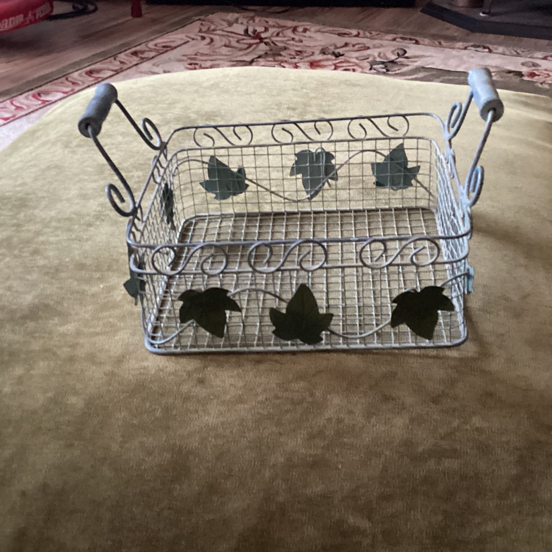 green wire basket