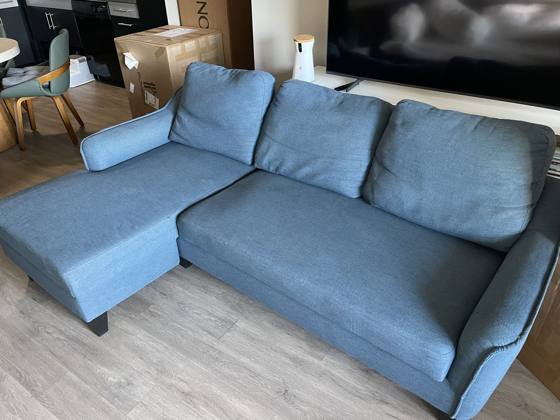 Free Sofa