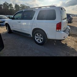 2008 Nissan Armada 