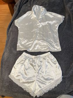 Size medium White satin pajama set with lace trim
