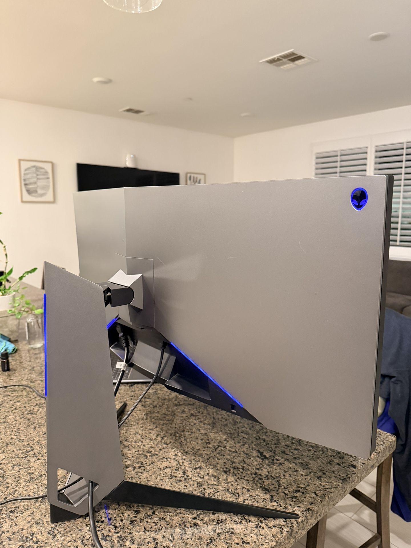 Alienware AW3418DW Gaming Monitor