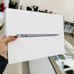 MacBook Air M1 8gb Ram 256gb SSD 