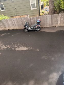 THREE WHEELER