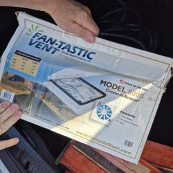 Electric 5th Wheel Amd Camper Fan 