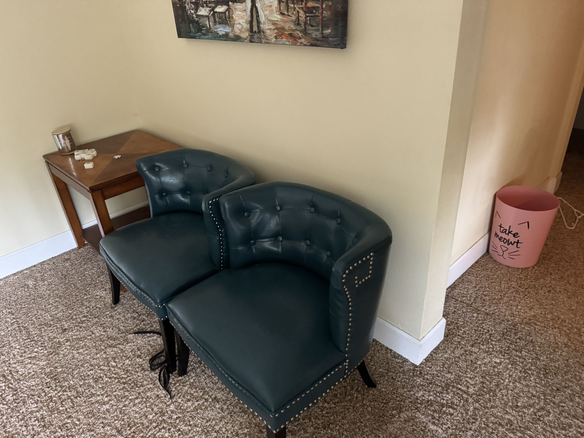 two sofas and Small Table