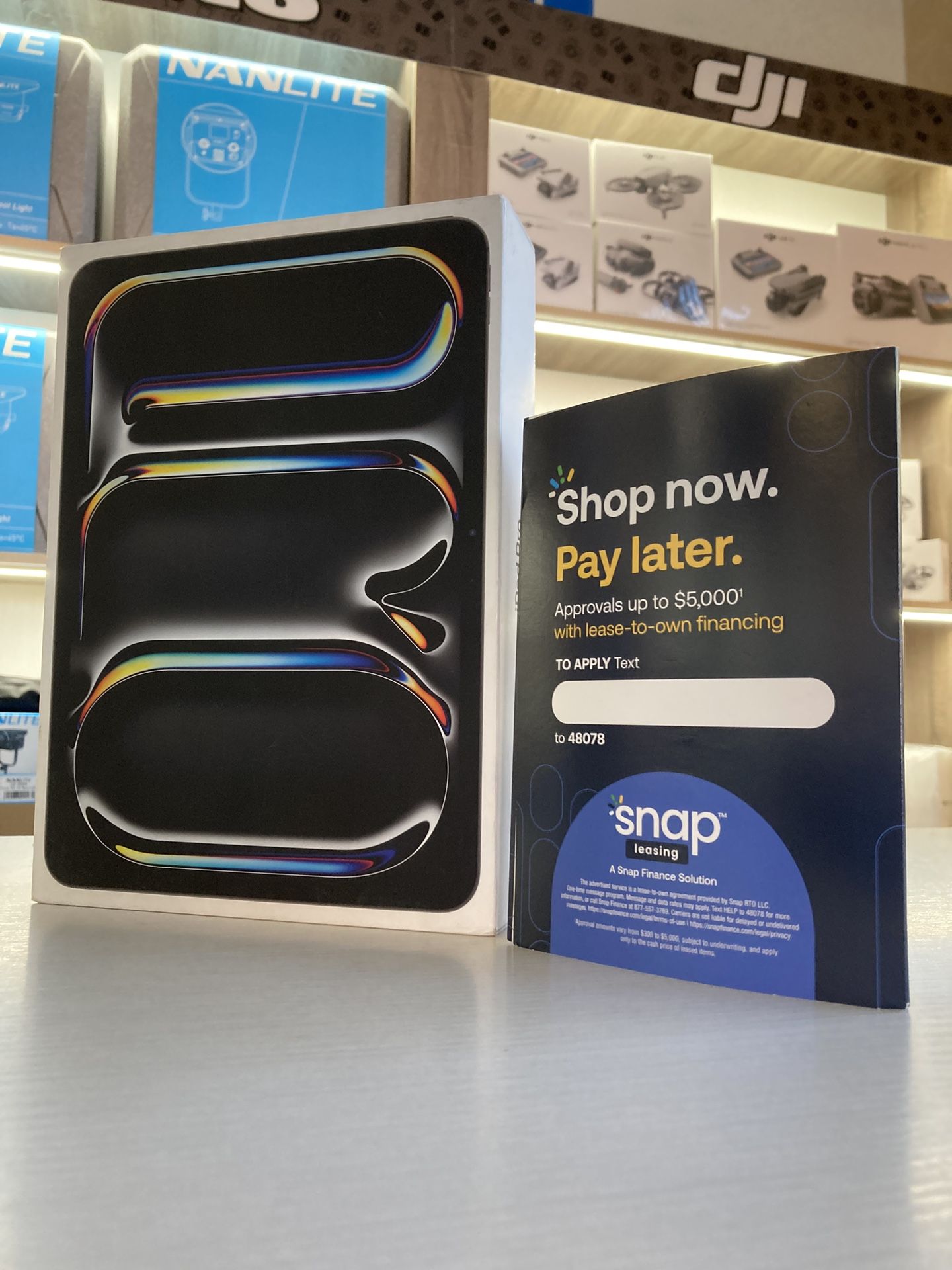 11” iPad Pro M4 256gb (Located In Downey, CA)