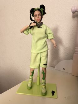 Billie Eilish LA Live Fashion Doll - never played with it