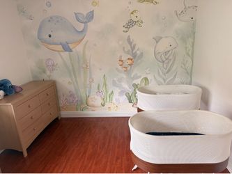 2 SNOO Smart Sleepers + Extra Swaddles + Leg Risers | Twin Parent Owned