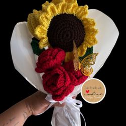 Bonito Areglo De Flores A Crochet A Buen Precio A $65