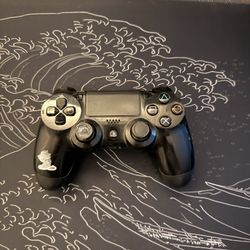 PlayStation 4 Controller 
