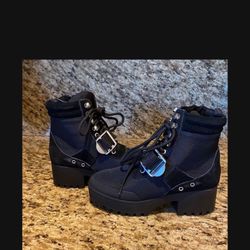 Combat Boots 