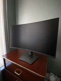 Dell S3220DGF 32” Curved 1440p 165Hz Gaming Monitor