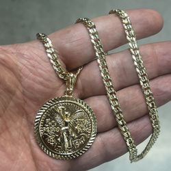 14k premium gold plated necklace and pendant ‼️