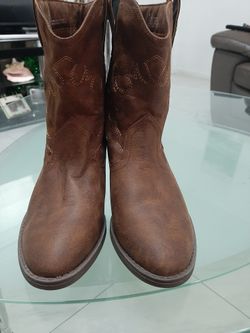 Brand New Boots Size 8.5