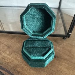 Ring Box