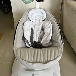 4moms Mamaroo Swing Chair W/infant Insert