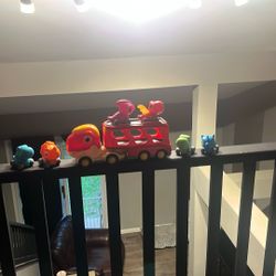Dino Truck w/ 6 Mini Dino Cars