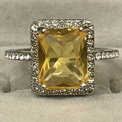 Canary CZ RING SIZE 8