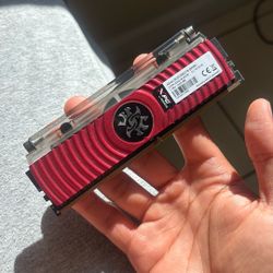 Gaming PC Ram XPG SPECTRIX D80 LIQUID-COOLED And RGB DDR4 3200MHZ 16GB (2X8GB) 288 PIN