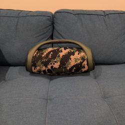 JBL Boombox 2