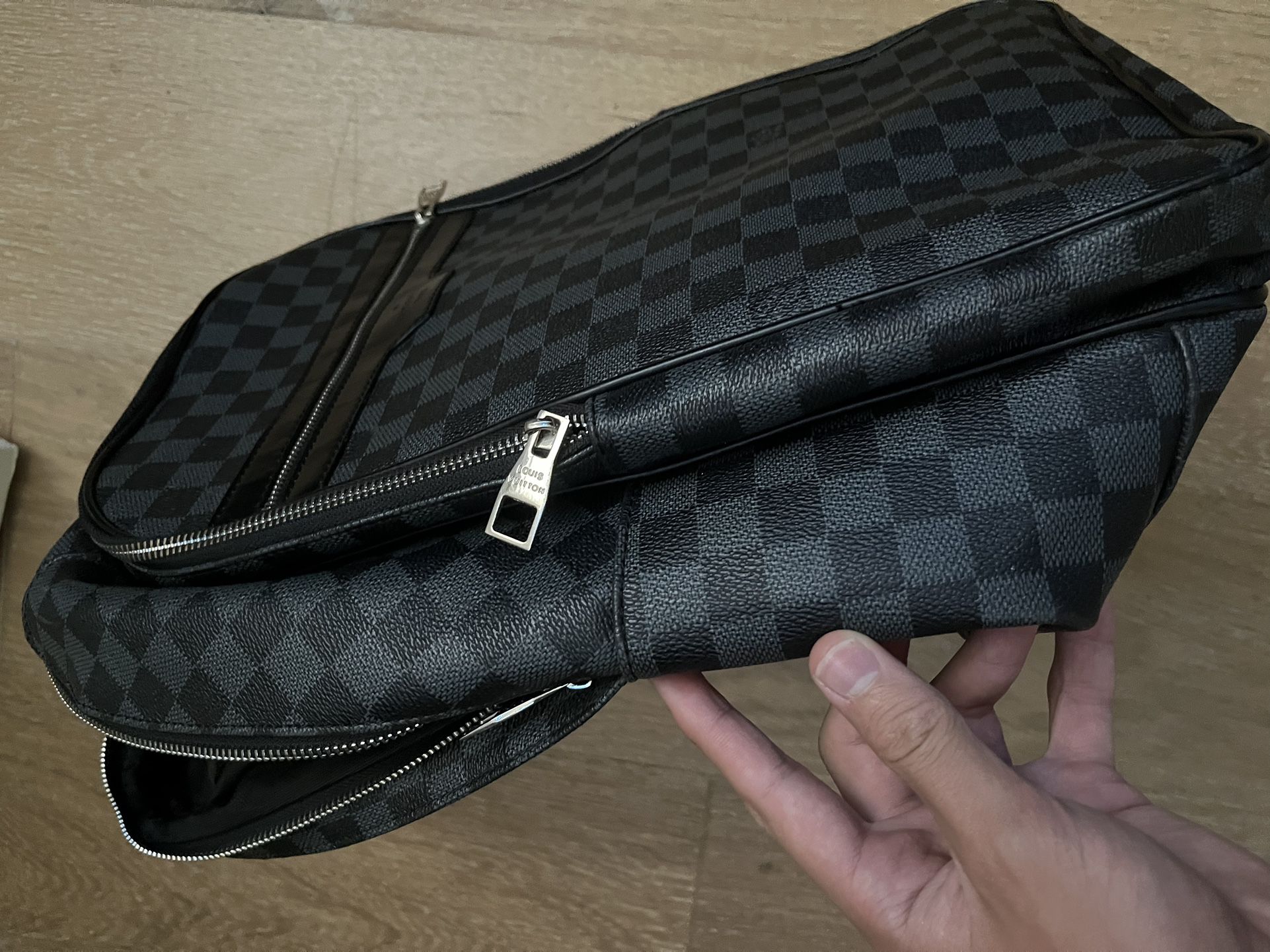 LV Louis Vuitton Damier Graphite Michael NV2 Backpack – EYE LUXURY CONCIERGE