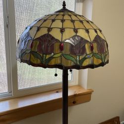 Tiffany Looking Lamps