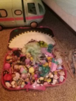 LOL Doll Collection 