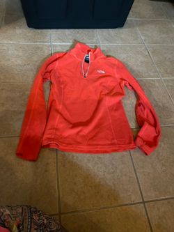 North face fleece jacket size S