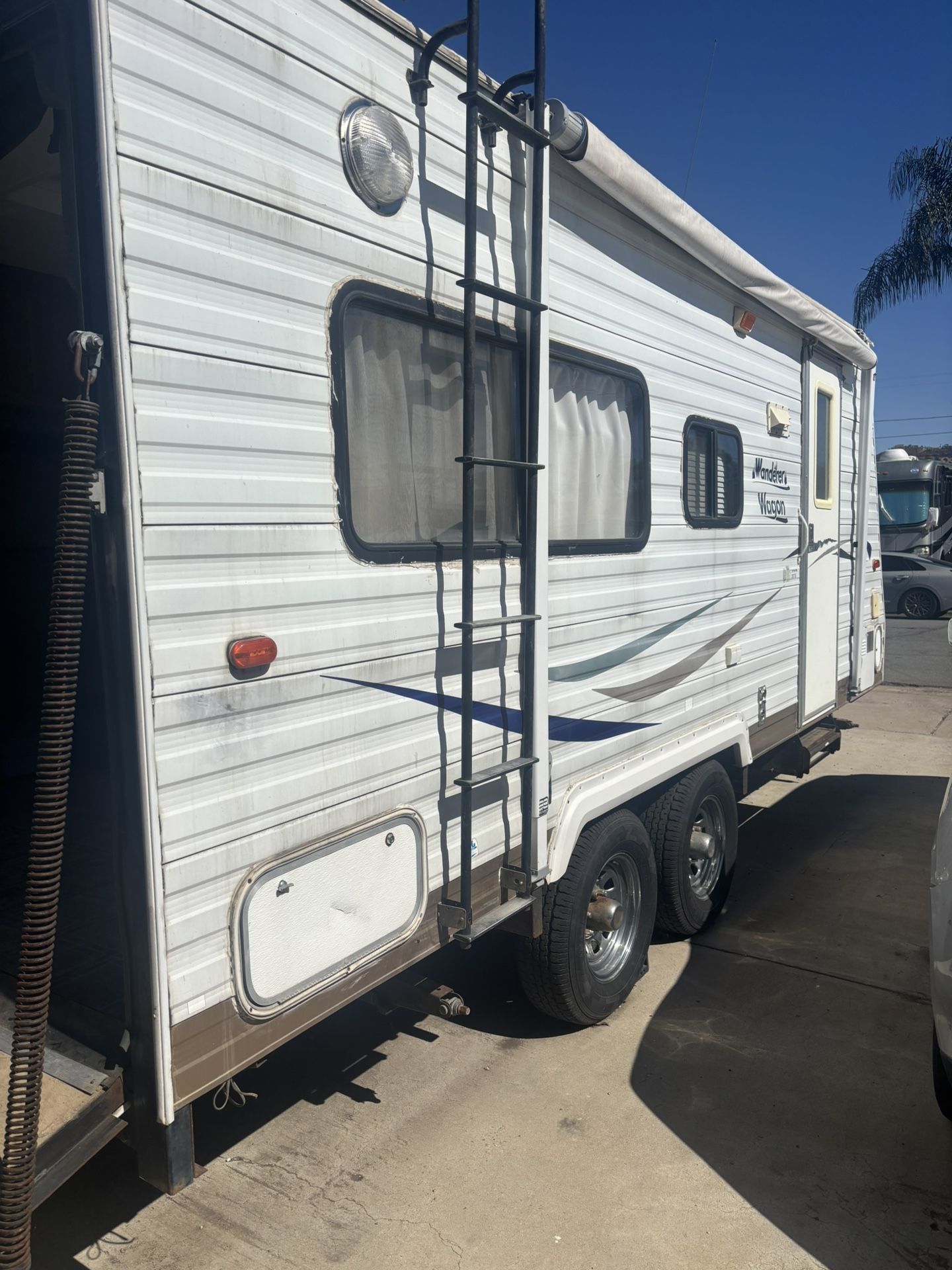 2003 Wander Toy Hauler