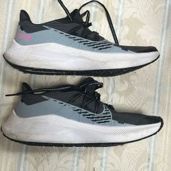 NikeAir Zoom Winflo 7 Shield 'Obisidian Mist  New Awww