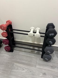 Set of weights ( rack included)