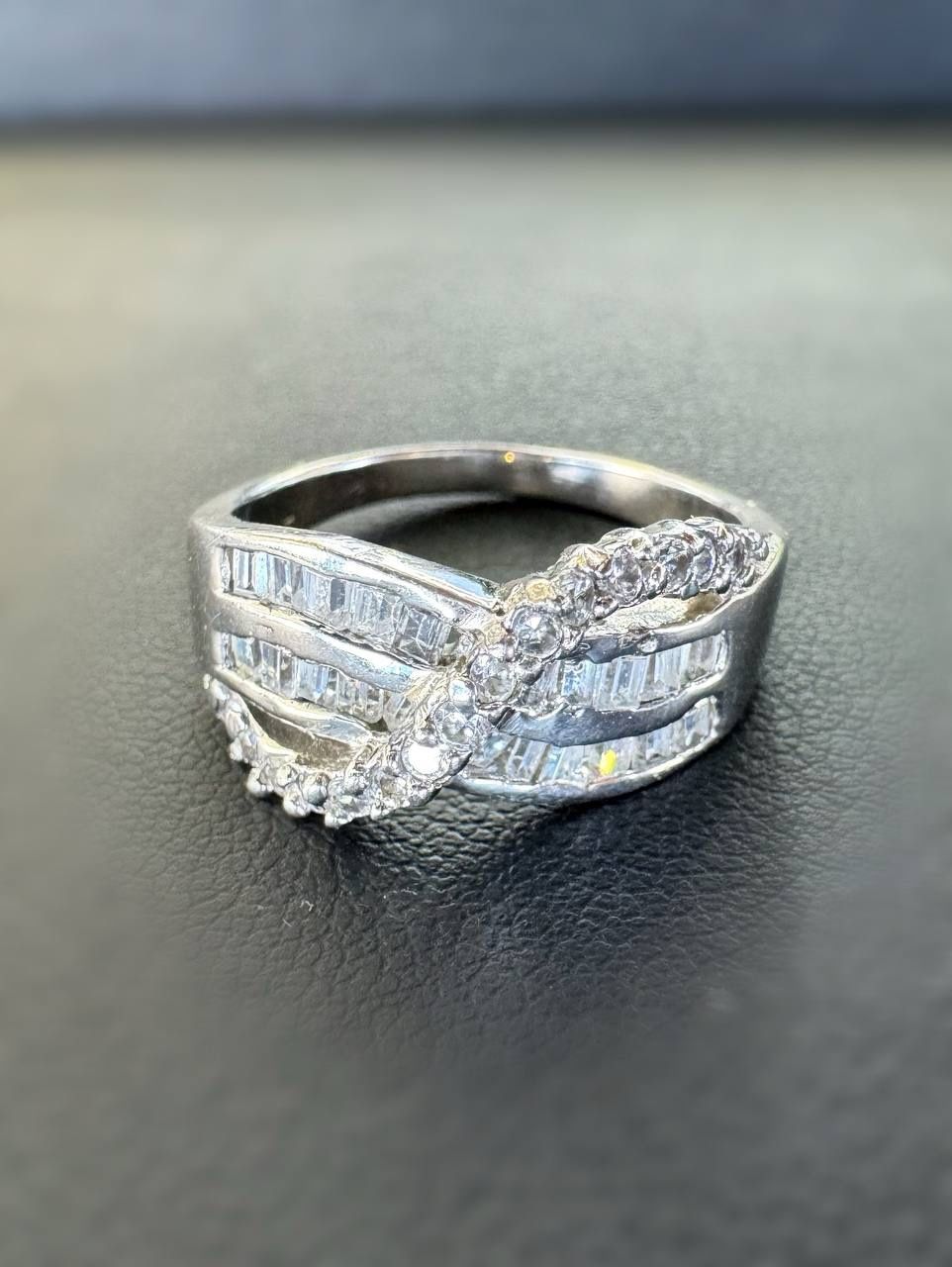 Art Deco 925 sterling silver 0.55CTW Natural Diamond Baguette & Round cut infinity ring sz 7.75